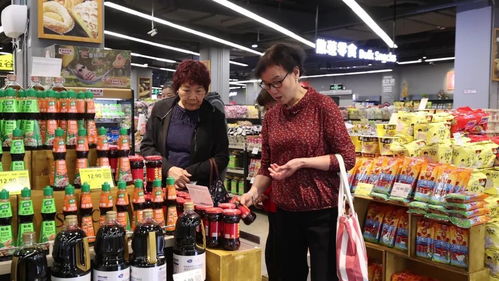 五一消費(fèi)熱潮涌動(dòng)安源 政府發(fā)券、商場(chǎng)讓利、餐廳排隊(duì)成為亮點(diǎn)